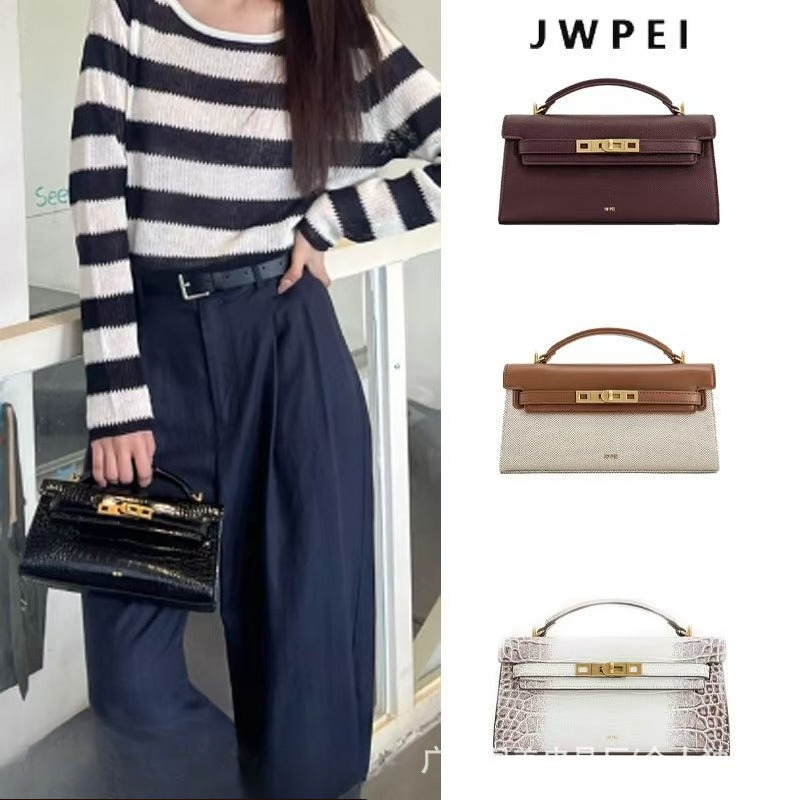 Structured Handbag Top Handle - حقيبة يد نسائية من جيه دبليو
