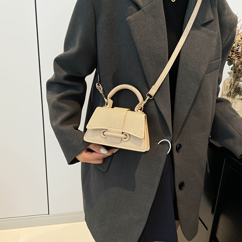 Structured Handbag Top Handle - حقيبة يد نسائية صغيرة منسوجة أنيقة،