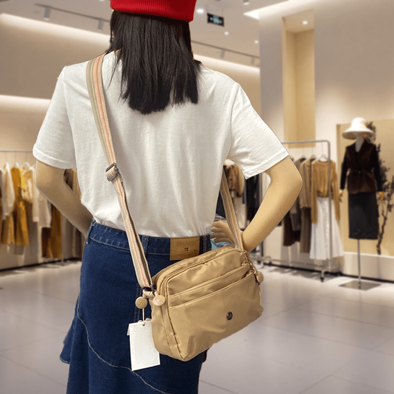 Ultra-light Nylon Crossbody Ba - مراجعة Luxury Bags Sales وسعره