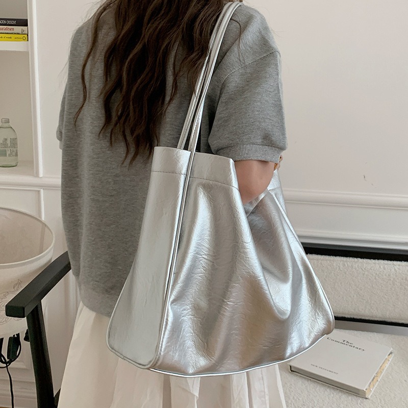 حقائب كتف نسائية فاخرة بتصميم  - مراجعة Luxury Bag Collection وسعره