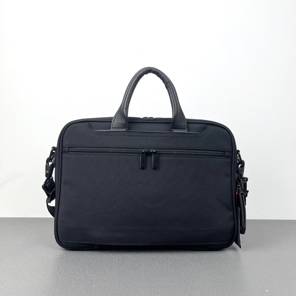 حقيبة أعمال فاخرة للرجال، مصنو - مراجعة Luxury Bags For Travel وسعره