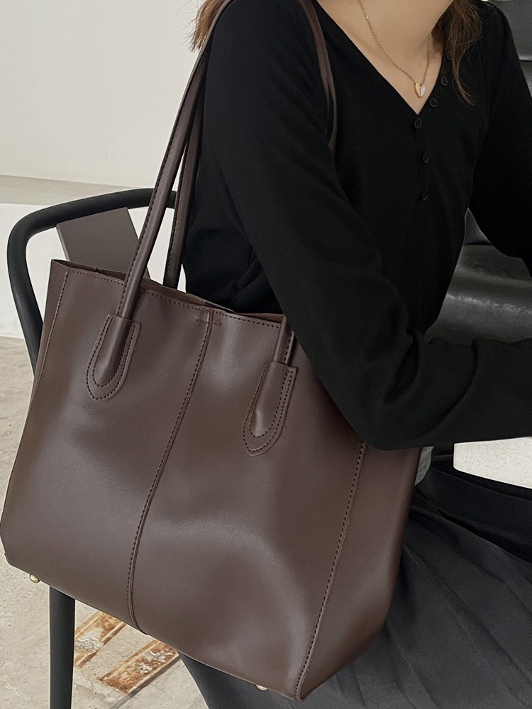 CGCBAG مصمم الأزياء الفاخرة ال - مراجعة Luxury Bag Collection وسعره