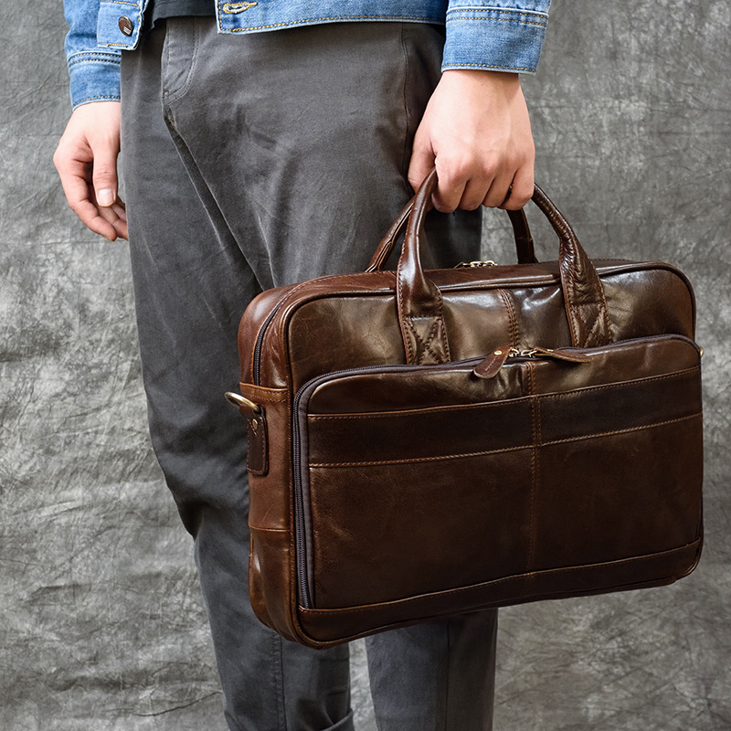 حقيبة يد فاخرة من الجلد الطبيع - مراجعة Luxury Bags For Travel وسعره