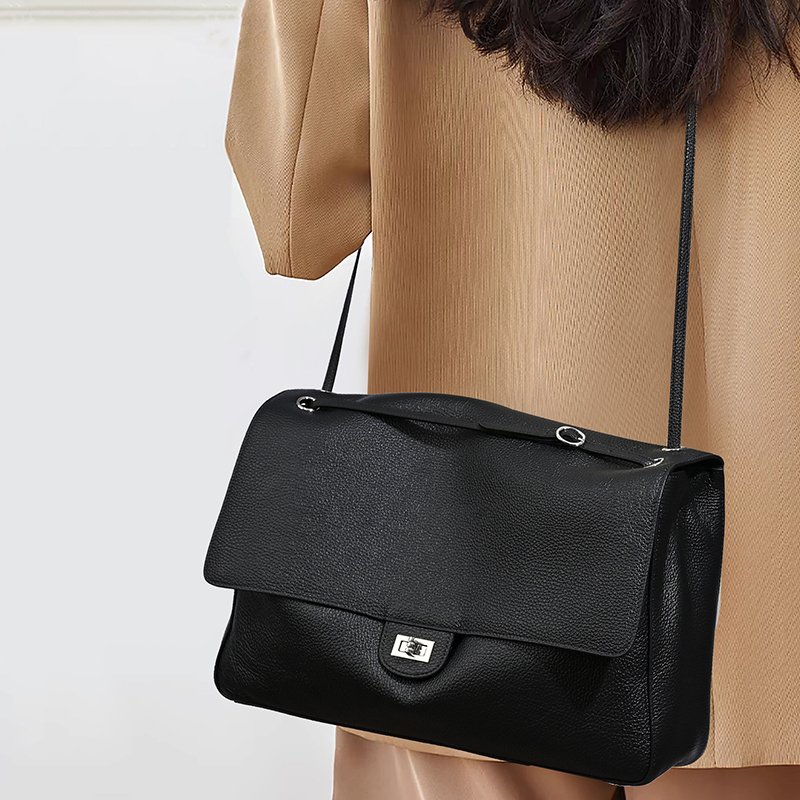 حقائب كتف نسائية فاخرة من الجل - مراجعة Luxury Bags With Silver Hardware وسعره