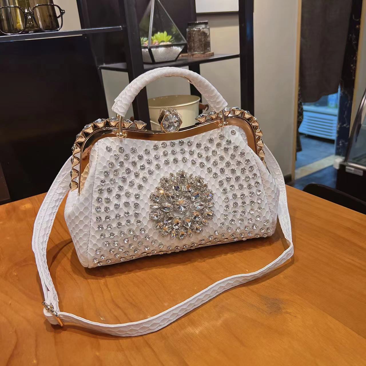 جديد الراين حقائب بيد علوية لل - مراجعة Structured Handbag Top Handle وسعره