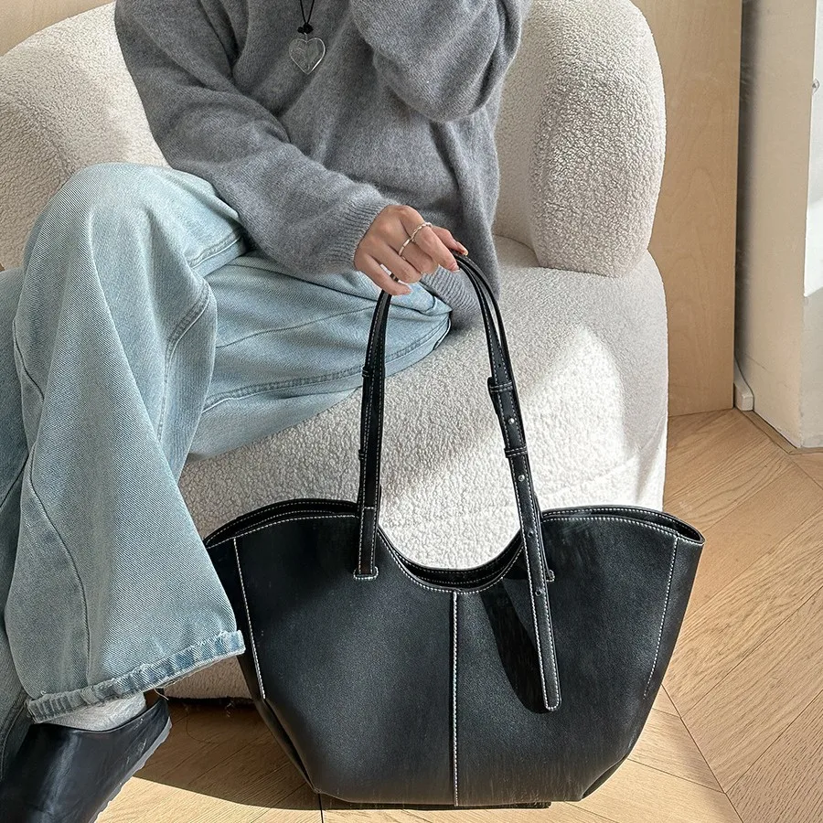 حقيبة يد نسائية عتيقة الطراز ذ - مراجعة Luxury Bag Collection وسعره