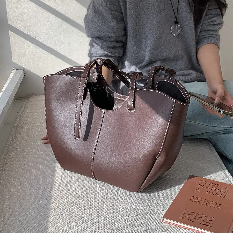 حقيبة يد نسائية عتيقة الطراز ذ - مراجعة Luxury Bag Collection وسعره