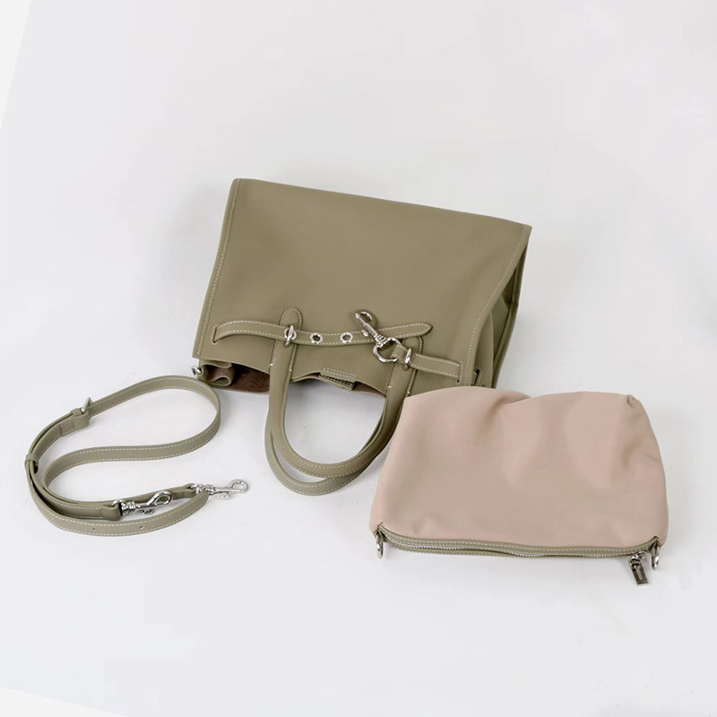 العلامة التجارية الفاخرة الفضة - مراجعة Luxury Bags With Silver Hardware وسعره